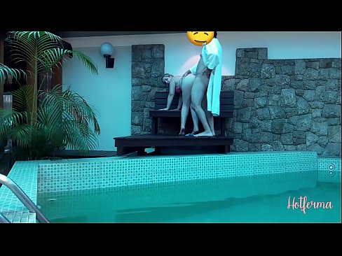 ❤️ Boss invites maid to the pool, but couldn't resist a hot ️❌ Fuck video at porn en-us.pornio.xyz ❌️❤